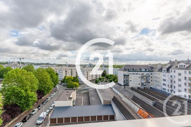Appartement F3 à louer - 3 pièces - 78.0 m2 - CAEN - 14 - BASSE-NORMANDIE - Century 21 Bertin Immobilier Appartement F3 à louer - 3 pièces - 78.0 m2 - CAEN - 14 - BASSE-NORMANDIE - Century 21 Bertin Immobilier