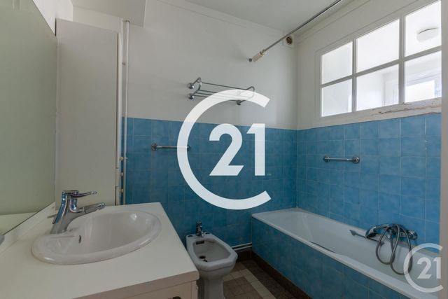 Appartement F3 à louer - 3 pièces - 78.0 m2 - CAEN - 14 - BASSE-NORMANDIE - Century 21 Bertin Immobilier Appartement F3 à louer - 3 pièces - 78.0 m2 - CAEN - 14 - BASSE-NORMANDIE - Century 21 Bertin Immobilier
