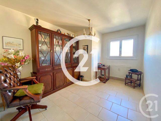 Afficher la photo en grand Appartement F4 à vendre - 4 pièces - 72.0 m2 - CAEN - 14 - BASSE-NORMANDIE - Century 21 Bertin Immobilier