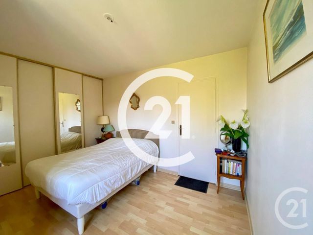 Afficher la photo en grand Appartement F4 à vendre - 4 pièces - 72.0 m2 - CAEN - 14 - BASSE-NORMANDIE - Century 21 Bertin Immobilier