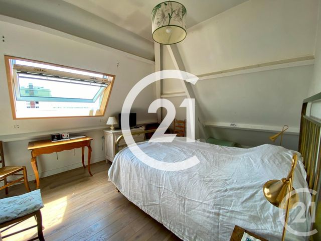 Appartement Duplex à vendre - 5 pièces - 130.0 m2 - CAEN - 14 - BASSE-NORMANDIE - Century 21 Bertin Immobilier Appartement Duplex à vendre - 5 pièces - 130.0 m2 - CAEN - 14 - BASSE-NORMANDIE - Century 21 Bertin Immobilier
