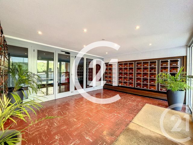 Appartement F4 à louer - 4 pièces - 65.04 m2 - CAEN - 14 - BASSE-NORMANDIE - Century 21 Bertin Immobilier