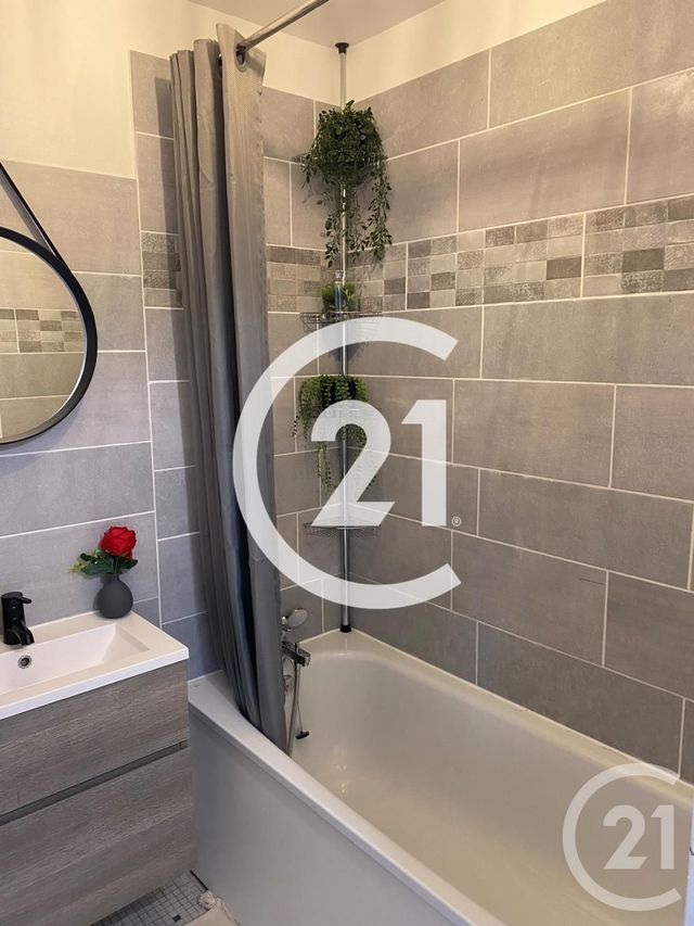 Appartement F1 à louer - 1 pièce - 36.9 m2 - HEROUVILLE ST CLAIR - 14 - BASSE-NORMANDIE - Century 21 Bertin Immobilier