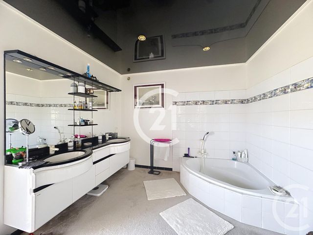 maison à vendre - 8 pièces - 265.0 m2 - THUE ET MUE - 14 - BASSE-NORMANDIE - Century 21 Bertin Immobilier