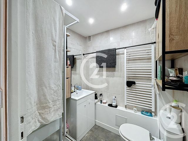 Appartement F2 à vendre - 2 pièces - 31.13 m2 - MONDEVILLE - 14 - BASSE-NORMANDIE - Century 21 Bertin Immobilier