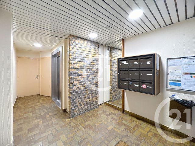 Appartement Studio à louer - 1 pièce - 15.0 m2 - CAEN - 14 - BASSE-NORMANDIE - Century 21 Bertin Immobilier