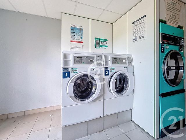 Afficher la photo en grand Appartement T2 à vendre - 2 pièces - 31.6 m2 - CAEN - 14 - BASSE-NORMANDIE - Century 21 Bertin Immobilier