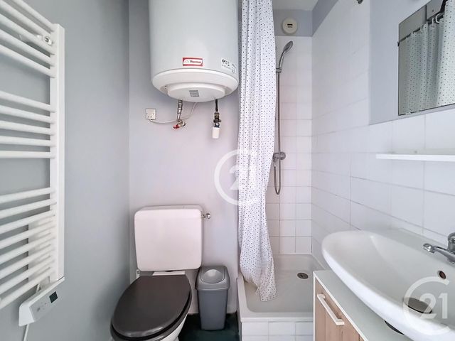 Afficher la photo en grand Appartement T2 à vendre - 2 pièces - 31.6 m2 - CAEN - 14 - BASSE-NORMANDIE - Century 21 Bertin Immobilier