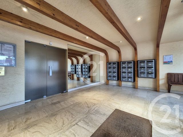 Appartement Studio à louer - 1 pièce - 19.0 m2 - CAEN - 14 - BASSE-NORMANDIE - Century 21 Bertin Immobilier