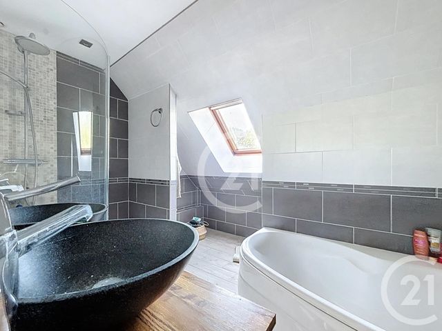 maison à vendre - 6 pièces - 111.39 m2 - LE FRESNE CAMILLY - 14 - BASSE-NORMANDIE - Century 21 Bertin Immobilier