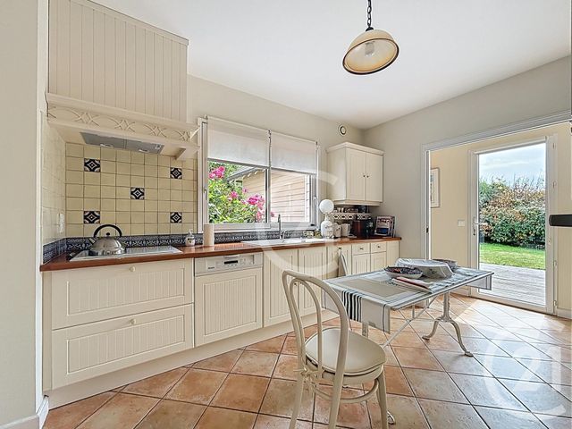 Afficher la photo en grand maison à vendre - 8 pièces - 180.0 m2 - THUE ET MUE - 14 - BASSE-NORMANDIE - Century 21 Bertin Immobilier