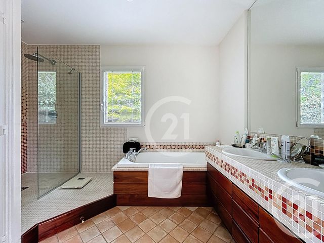 Afficher la photo en grand maison à vendre - 8 pièces - 180.0 m2 - THUE ET MUE - 14 - BASSE-NORMANDIE - Century 21 Bertin Immobilier