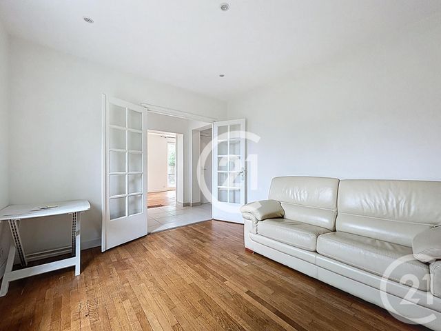 maison à louer - 8 pièces - 150.0 m2 - COLOMBELLES - 14 - BASSE-NORMANDIE - Century 21 Bertin Immobilier