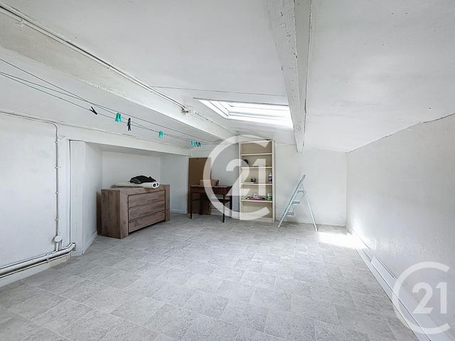 maison à louer - 8 pièces - 150.0 m2 - COLOMBELLES - 14 - BASSE-NORMANDIE - Century 21 Bertin Immobilier