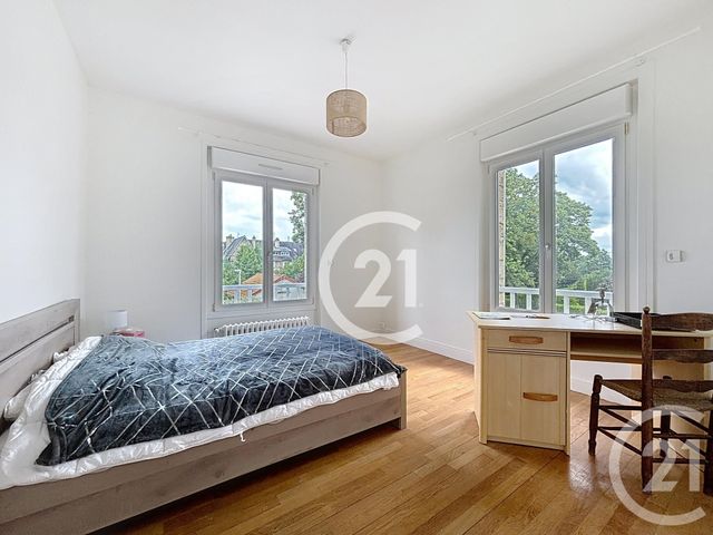 maison à louer - 8 pièces - 150.0 m2 - COLOMBELLES - 14 - BASSE-NORMANDIE - Century 21 Bertin Immobilier