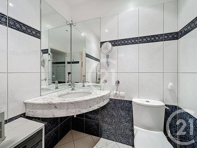 Appartement F6 à vendre - 6 pièces - 160.99 m2 - CAEN - 14 - BASSE-NORMANDIE - Century 21 Bertin Immobilier