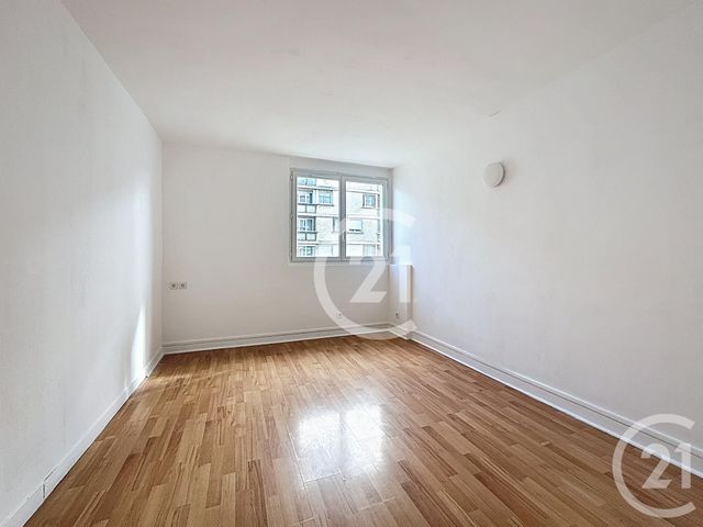 Afficher la photo en grand Appartement F4 à louer - 4 pièces - 74.85 m2 - CAEN - 14 - BASSE-NORMANDIE - Century 21 Bertin Immobilier