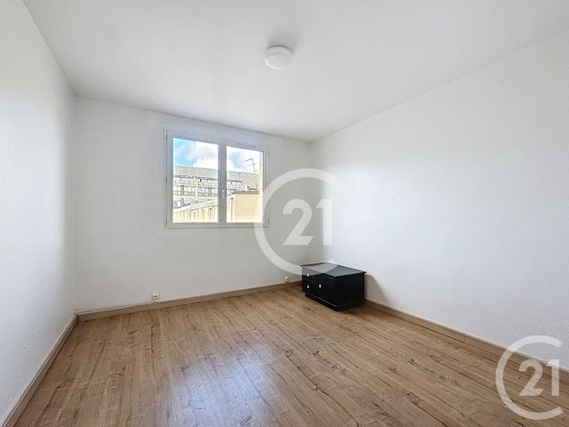 Afficher la photo en grand Appartement F4 à louer - 4 pièces - 74.85 m2 - CAEN - 14 - BASSE-NORMANDIE - Century 21 Bertin Immobilier