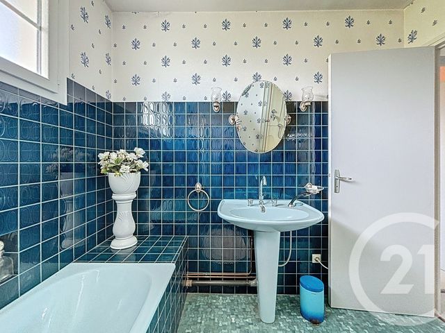 Afficher la photo en grand maison à vendre - 7 pièces - 140.12 m2 - CORMELLES LE ROYAL - 14 - BASSE-NORMANDIE - Century 21 Bertin Immobilier