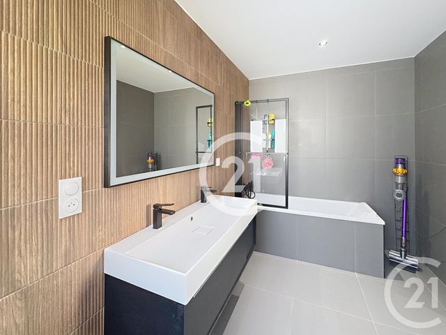 maison à vendre - 6 pièces - 165.56 m2 - CORMELLES LE ROYAL - 14 - BASSE-NORMANDIE - Century 21 Bertin Immobilier