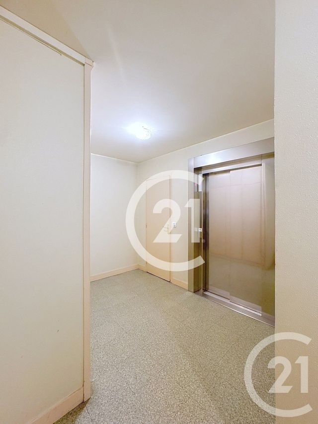 Appartement F3 à louer - 3 pièces - 85.0 m2 - CAEN - 14 - BASSE-NORMANDIE - Century 21 Bertin Immobilier