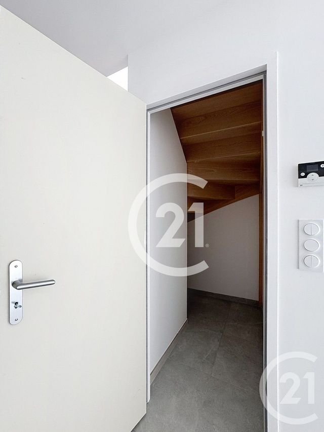 maison à louer - 6 pièces - 127.24 m2 - BLAINVILLE SUR ORNE - 14 - BASSE-NORMANDIE - Century 21 Bertin Immobilier