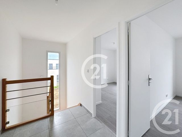 maison à louer - 6 pièces - 127.24 m2 - BLAINVILLE SUR ORNE - 14 - BASSE-NORMANDIE - Century 21 Bertin Immobilier