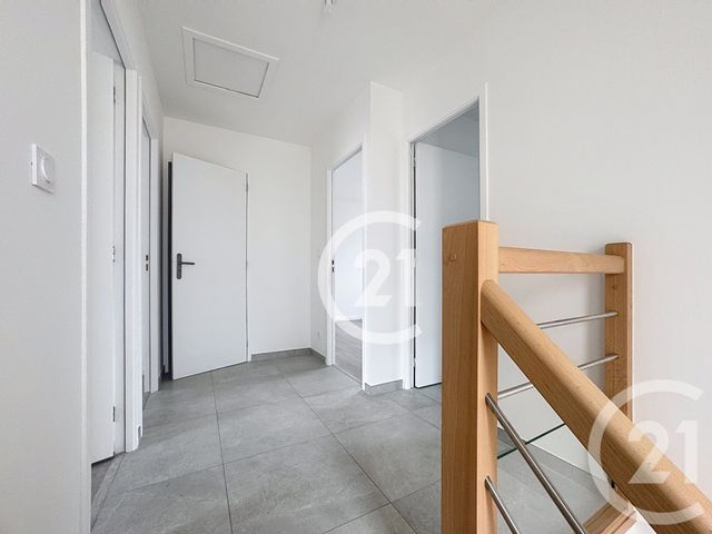 maison à louer - 6 pièces - 127.24 m2 - BLAINVILLE SUR ORNE - 14 - BASSE-NORMANDIE - Century 21 Bertin Immobilier