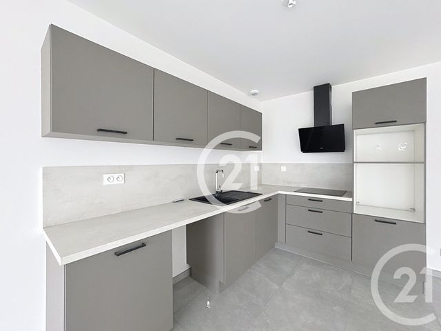 maison à louer - 5 pièces - 106.68 m2 - BLAINVILLE SUR ORNE - 14 - BASSE-NORMANDIE - Century 21 Bertin Immobilier