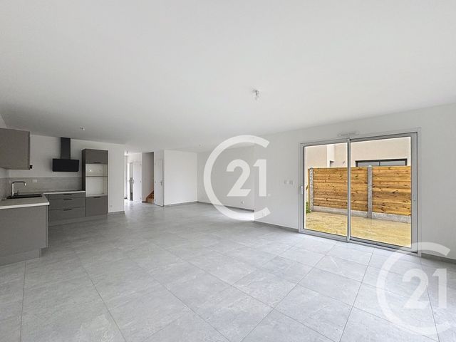 maison à louer - 5 pièces - 106.68 m2 - BLAINVILLE SUR ORNE - 14 - BASSE-NORMANDIE - Century 21 Bertin Immobilier