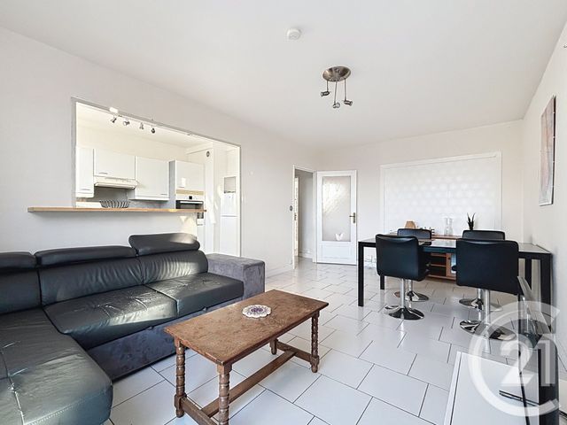 Appartement F4 à vendre - 4 pièces - 71.0 m2 - HEROUVILLE ST CLAIR - 14 - BASSE-NORMANDIE - Century 21 Bertin Immobilier