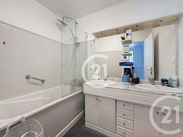 Appartement F4 à vendre - 4 pièces - 72.0 m2 - CAEN - 14 - BASSE-NORMANDIE - Century 21 Bertin Immobilier