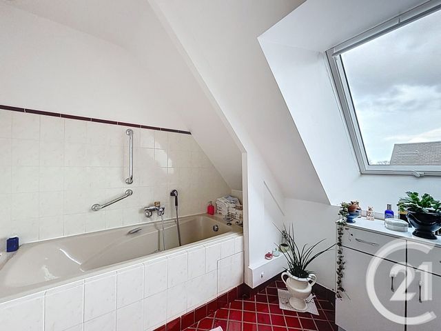 maison à vendre - 6 pièces - 160.0 m2 - LOUVIGNY - 14 - BASSE-NORMANDIE - Century 21 Bertin Immobilier