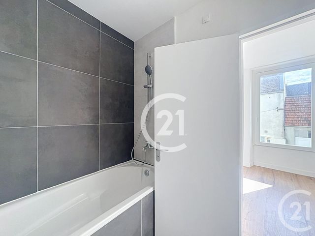 maison à vendre - 6 pièces - 110.29 m2 - OUISTREHAM - 14 - BASSE-NORMANDIE - Century 21 Bertin Immobilier