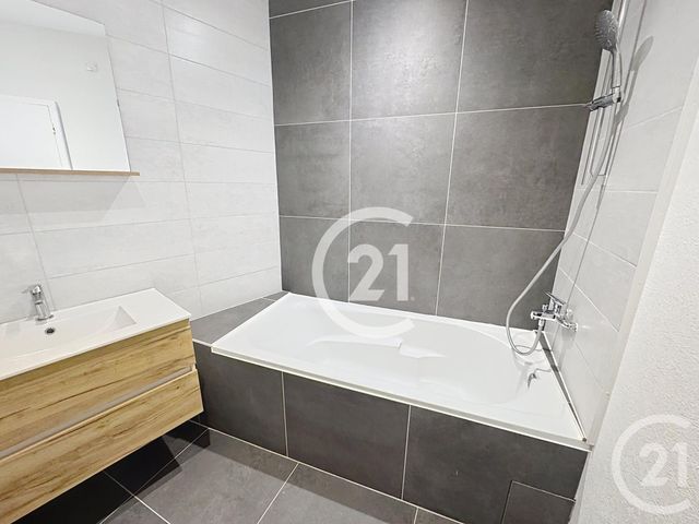 maison à vendre - 6 pièces - 110.29 m2 - OUISTREHAM - 14 - BASSE-NORMANDIE - Century 21 Bertin Immobilier