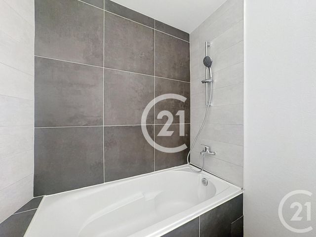 maison à vendre - 6 pièces - 110.29 m2 - OUISTREHAM - 14 - BASSE-NORMANDIE - Century 21 Bertin Immobilier