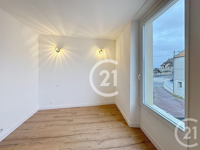 maison à vendre - 6 pièces - 110.29 m2 - OUISTREHAM - 14 - BASSE-NORMANDIE - Century 21 Bertin Immobilier