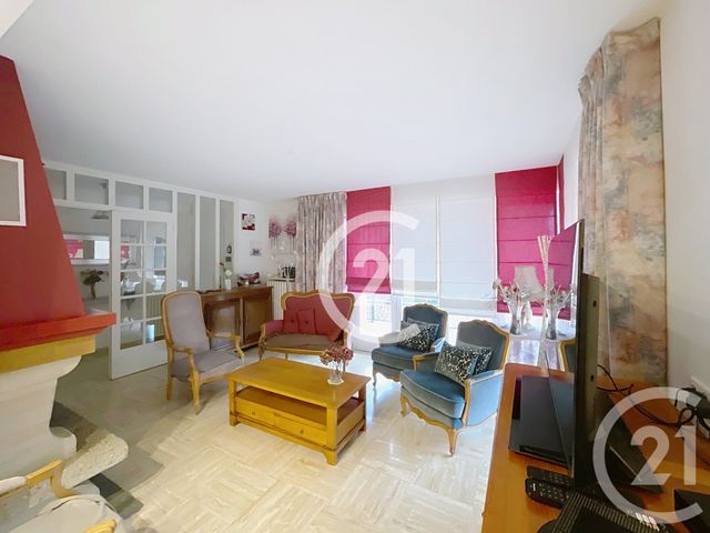 maison à vendre - 6 pièces - 120.0 m2 - FONTAINE ETOUPEFOUR - 14 - BASSE-NORMANDIE - Century 21 Bertin Immobilier