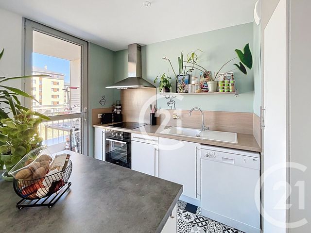 Appartement F2 à vendre - 2 pièces - 51.0 m2 - CAEN - 14 - BASSE-NORMANDIE - Century 21 Bertin Immobilier