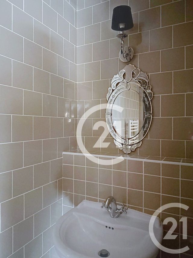 maison à louer - 7 pièces - 198.21 m2 - MATHIEU - 14 - BASSE-NORMANDIE - Century 21 Bertin Immobilier