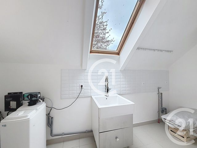 maison à louer - 7 pièces - 198.21 m2 - MATHIEU - 14 - BASSE-NORMANDIE - Century 21 Bertin Immobilier