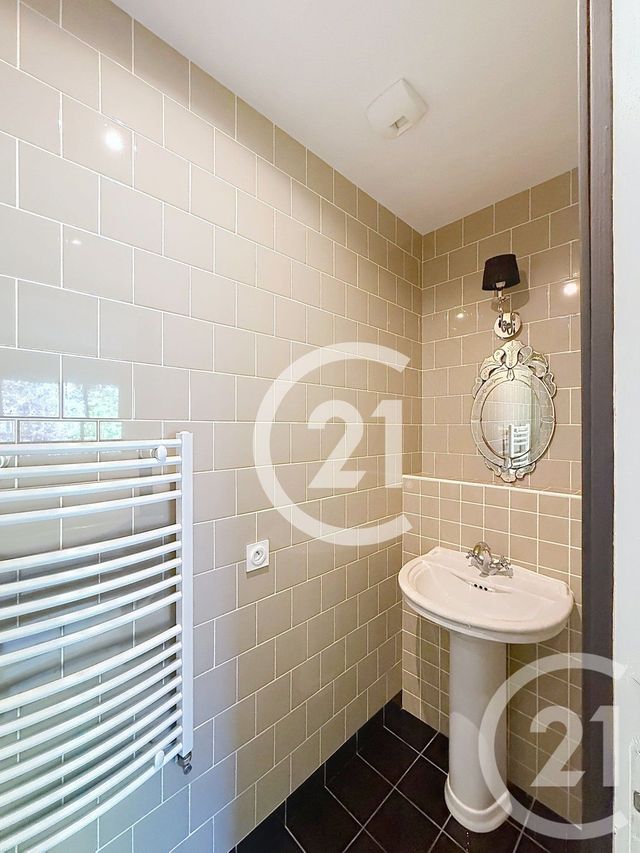 maison à louer - 7 pièces - 198.21 m2 - MATHIEU - 14 - BASSE-NORMANDIE - Century 21 Bertin Immobilier