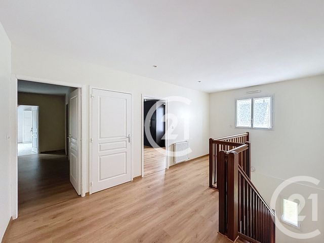 maison à louer - 7 pièces - 198.21 m2 - MATHIEU - 14 - BASSE-NORMANDIE - Century 21 Bertin Immobilier