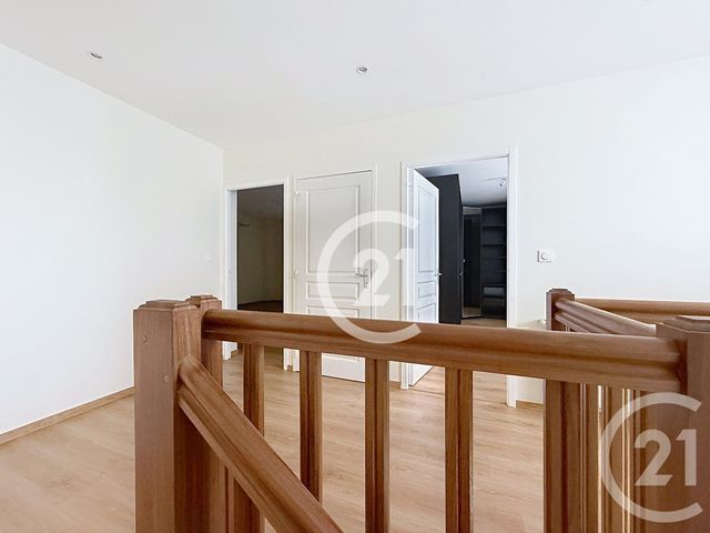 maison à louer - 7 pièces - 198.21 m2 - MATHIEU - 14 - BASSE-NORMANDIE - Century 21 Bertin Immobilier