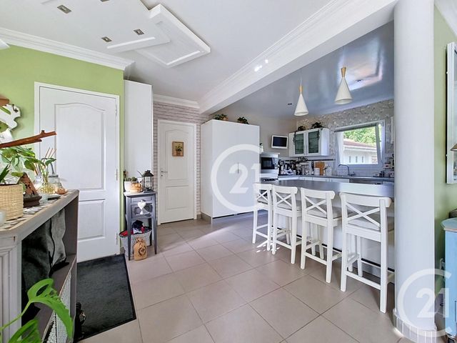 maison à vendre - 8 pièces - 142.0 m2 - ST MARTIN DE FONTENAY - 14 - BASSE-NORMANDIE - Century 21 Bertin Immobilier