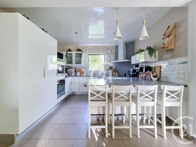 maison à vendre - 8 pièces - 142.0 m2 - ST MARTIN DE FONTENAY - 14 - BASSE-NORMANDIE - Century 21 Bertin Immobilier