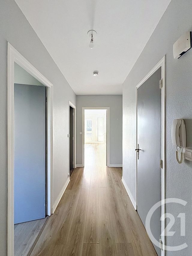 Appartement F2 à louer - 2 pièces - 63.46 m2 - CAEN - 14 - BASSE-NORMANDIE - Century 21 Bertin Immobilier