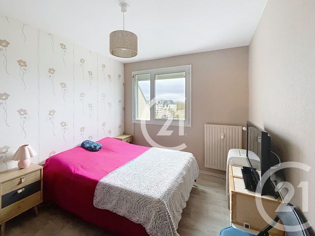 Appartement T5 à vendre - 5 pièces - 86.12 m2 - CAEN - 14 - BASSE-NORMANDIE - Century 21 Bertin Immobilier