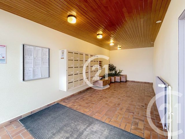 Appartement T5 à vendre - 5 pièces - 86.12 m2 - CAEN - 14 - BASSE-NORMANDIE - Century 21 Bertin Immobilier