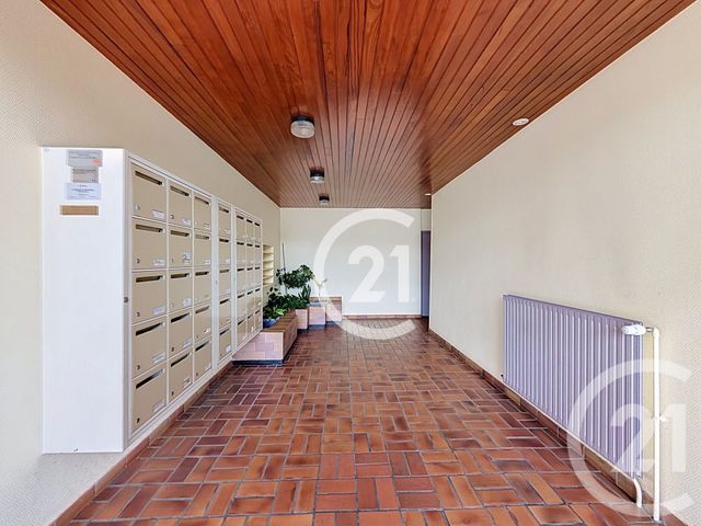 Appartement T5 à vendre - 5 pièces - 86.12 m2 - CAEN - 14 - BASSE-NORMANDIE - Century 21 Bertin Immobilier